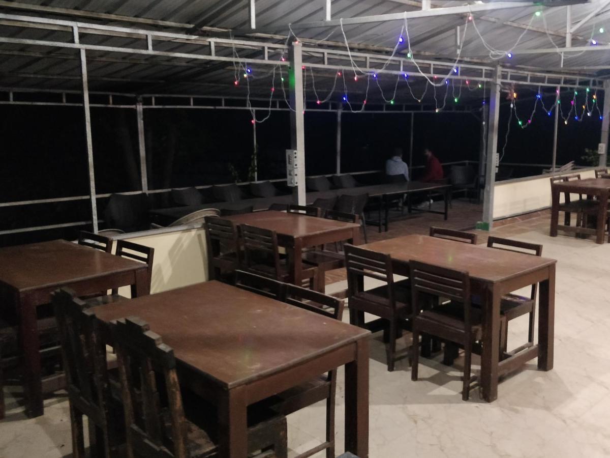 Camp High 5 Jayalgarh Hotell Dāngchura Eksteriør bilde
